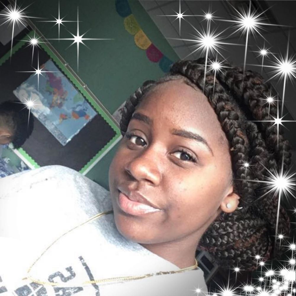 Meet your Posher, Sierra